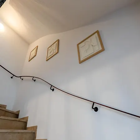 Mihalca Apartment Guenzburg