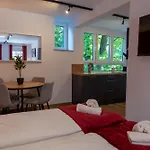 Mihalca * גונצבורג